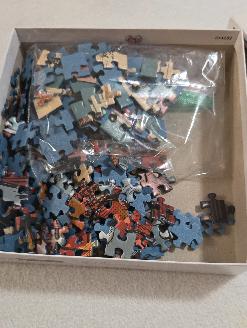 RAVENSBURGER DISNEY 300 PC DUMBO PUZZLE